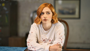 Картинка twist+ +2021+ кино+фильмы twist афера оливера твиста боевик драма sophie simnett