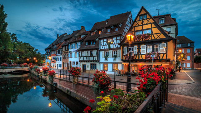 Обои картинки фото города, кольмар , франция, канал, вечер, огни