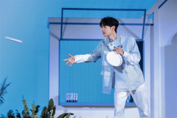 обоя мужчины, wang yi bo, актер, рубашка, тарелки