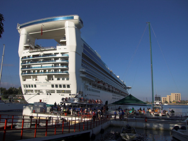 Обои картинки фото корабли, лайнеры, пристань