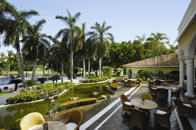 Обои картинки фото интерьер, бассейны, открытые, площадки, puerto, vallarta, мексика