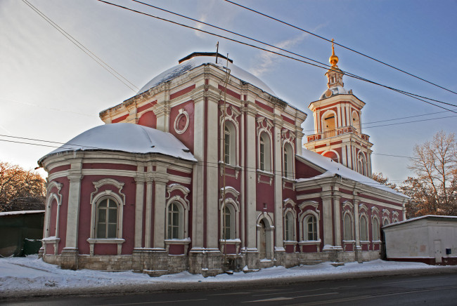Обои картинки фото храм, святителя, алексия, митрополита, московского, рогожской, слободе, города, москва, россия, дорога, вечер, небо