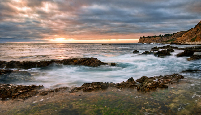 Обои картинки фото природа, восходы, закаты, море, закат, камни, берег