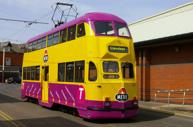 Обои картинки фото техника, трамваи, трамвай, рельсы, транспорт