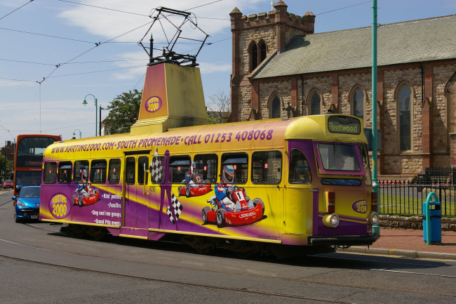 Обои картинки фото техника, трамваи, транспорт, рельсы, трамвай