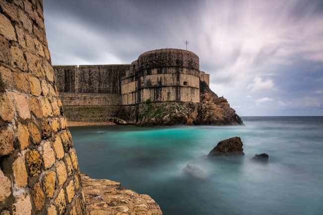 Обои картинки фото dubrovnik castle, города, дубровник , хорватия, побережье, море, крепость