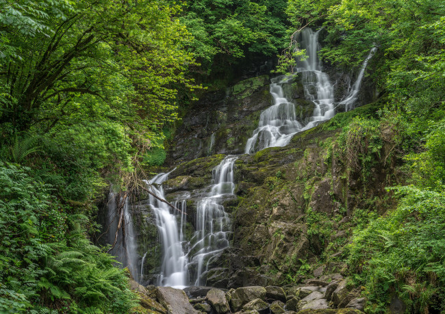 Обои картинки фото природа, водопады, водопад, река, лес