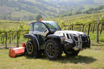 Картинка техника газонокосилки ferrari