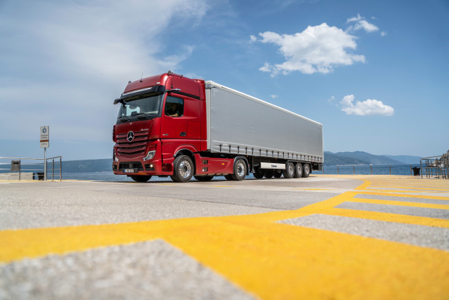 Обои картинки фото автомобили, mercedes trucks, mercedes, benz