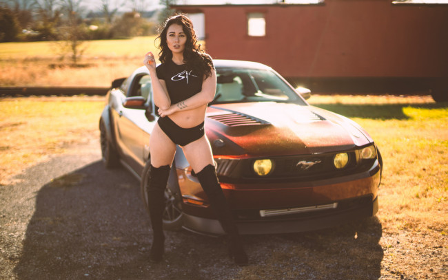 Обои картинки фото девушка - girl, автомобили, -авто с девушками, девушка, шатенка, сексуальная, милая, модель, красивая, супер, сладкая, лапочка, симпатичная, классная, нежная, идеальная, няша, яркая, игривая, великолепная, обаятельная, жгучая, спокойная, удивительная
