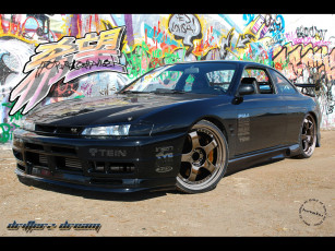 Картинка автомобили nissan datsun