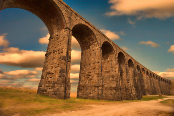 Картинка разное сооружения +постройки нглия норт-йоркшир виадук железнодорожный долина реки риббл
