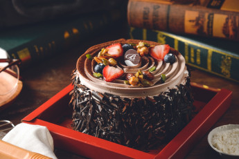 Картинка еда торты орехи голубика клубника шоколад торт книги крем