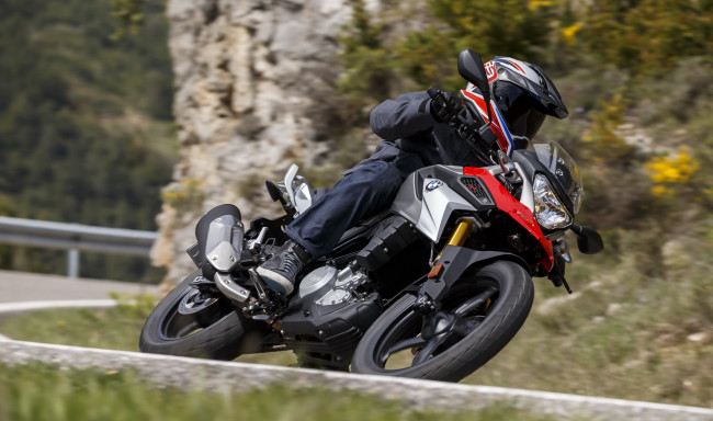 Обои картинки фото мотоциклы, bmw