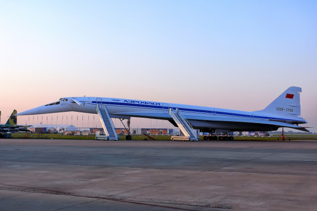 Обои картинки фото авиация, пассажирские самолёты, авиалайнер