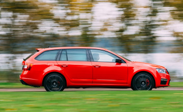 Картинка автомобили skoda vrs 230 octavia 2015г 5e красный