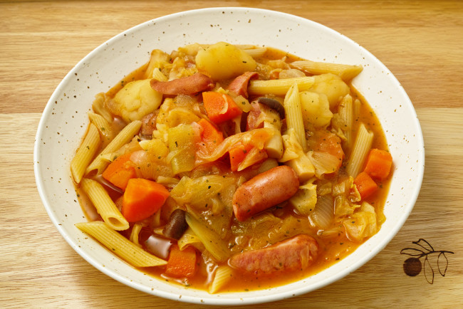 Обои картинки фото еда, вторые блюда, овощи, макароны