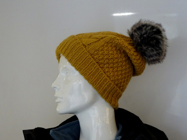 Обои картинки фото разное, одежда,  обувь,  текстиль,  экипировка, шапочка