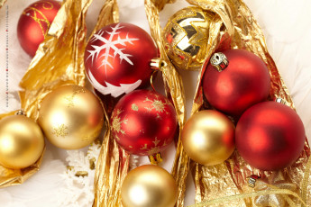 Картинка календари праздники +салюты игрушка шар