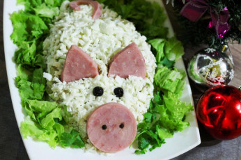 Картинка еда салаты +закуски лук салат колбаса