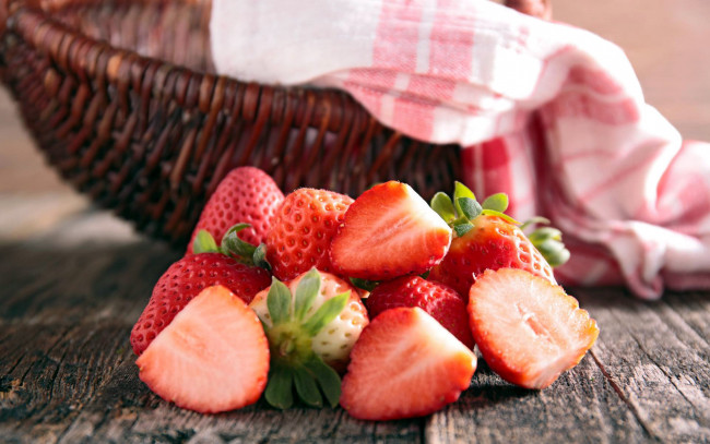 Обои картинки фото еда, клубника,  земляника
