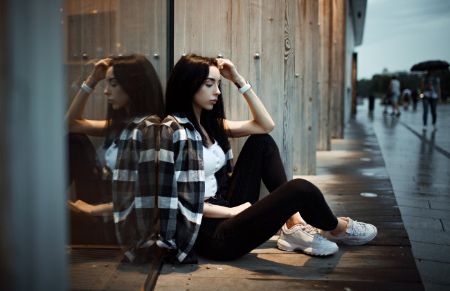 Обои картинки фото девушка, девушки, -unsort , брюнетки, темноволосые, модель