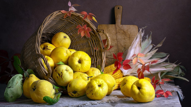 Обои картинки фото еда, фрукты,  ягоды, айва