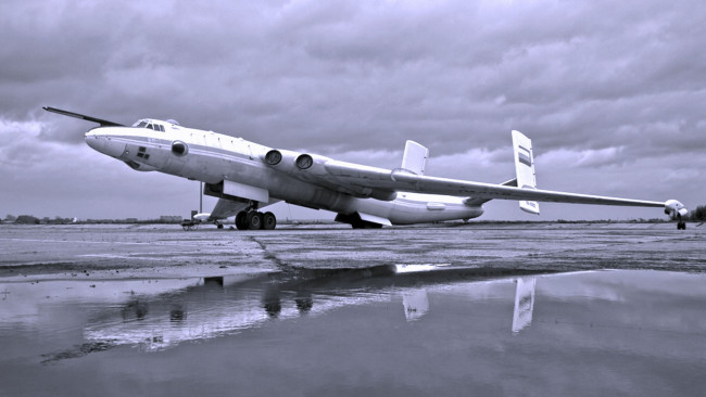 Обои картинки фото вм-т «атлант», авиация, грузовые самолёты, вм-т, атлант, тяжелый, транспортный, самолет, опытное, конструкторское, бюро, мясищева