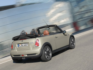 Картинка 2007 mini convertible sidewalk автомобили