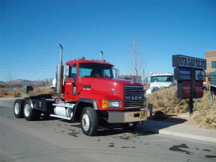 Картинка автомобили mack