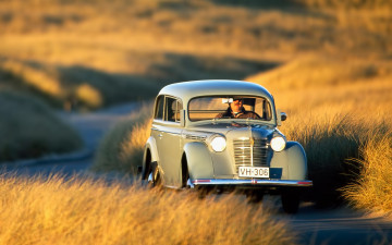 Картинка автомобили классика