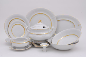 Картинка разное посуда столовые приборы кухонная утварь чашка фарфор чайник тарелочки сервиз