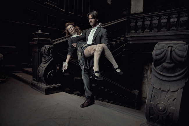 Обои картинки фото разное, мужчина женщина, парень, девушка, ситуация, лестница