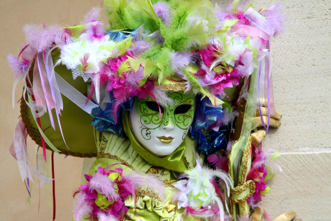 Обои картинки фото разное, маски, карнавальные, костюмы, карнавал, венеция