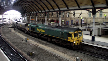 Картинка техника поезда грузовой состав вагоны локомотив рельсы железная дорога