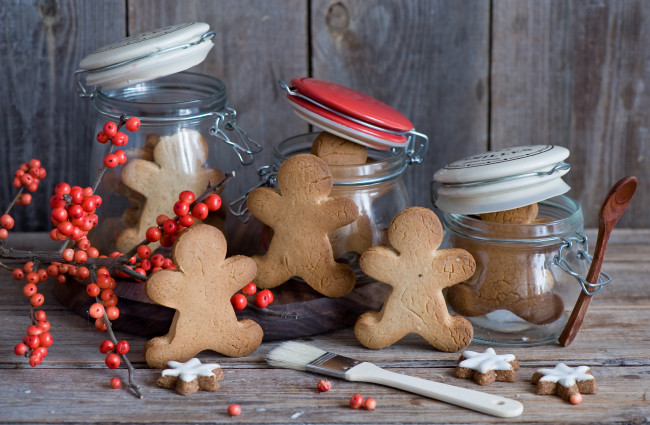 Обои картинки фото еда, пирожные,  кексы,  печенье, банки