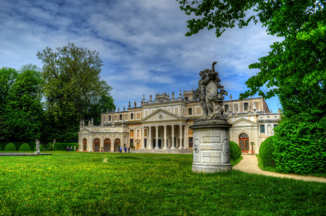 Обои картинки фото города, - дворцы,  замки,  крепости, парк, дворец, статуя