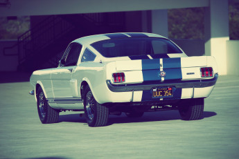 Картинка автомобили mustang