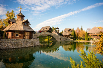 Картинка города -+пейзажи мостик дома река