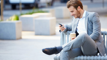 Картинка мужчины -+unsort костюм