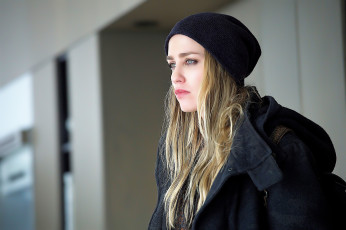 обоя кино фильмы, the strain, девушка, шапка, куртка