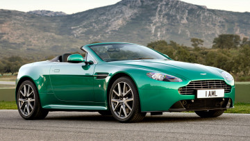 Картинка aston martin v8 vantage автомобили
