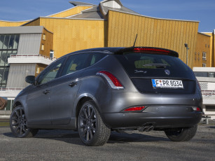 Картинка автомобили lancia delta momodesign 844 2013 синий