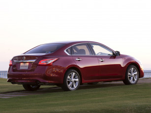 Картинка автомобили nissan datsun teana jp-spec l33 2014 красный