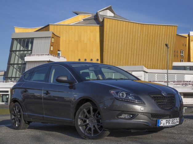 Обои картинки фото автомобили, lancia, delta, momodesign, 844, 2013, синий