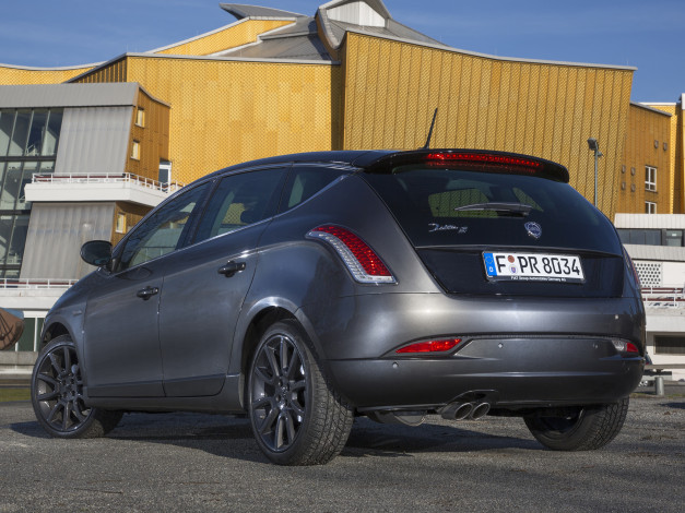 Обои картинки фото автомобили, lancia, delta, momodesign, 844, 2013, синий