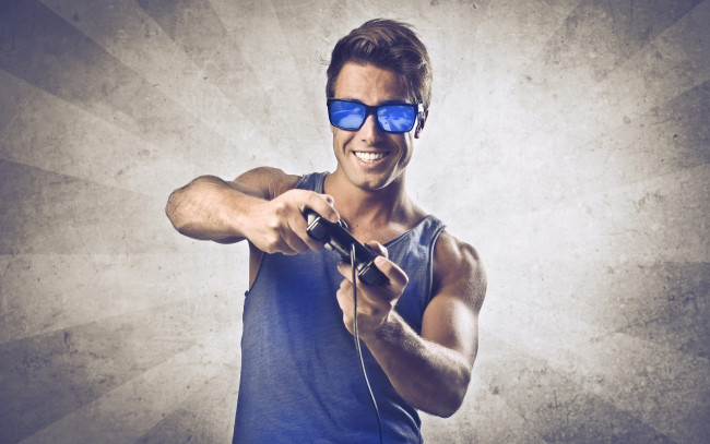 Обои картинки фото мужчины, - unsort, джойстик, очки