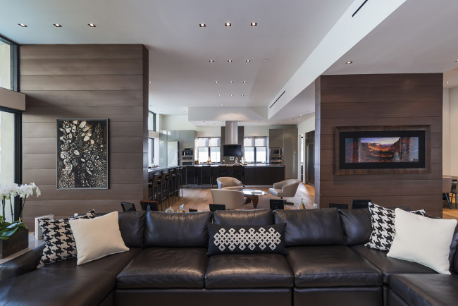 Обои картинки фото интерьер, - другое, диван, подушки, кухня, картины, кресла, мебель, столик