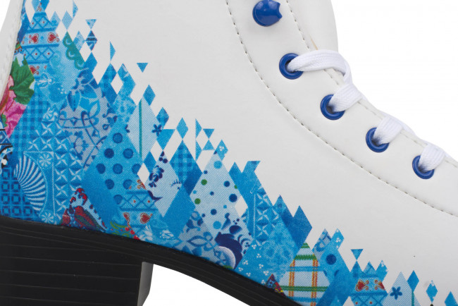 Обои картинки фото разное, одежда,  обувь,  текстиль,  экипировка, сочи, эмблема, ботинок