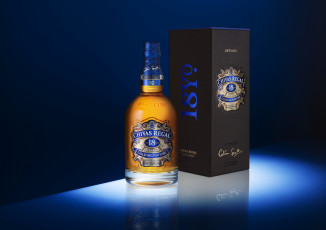 Картинка бренды chivasregal виски